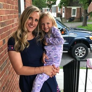 Meet your Posher, Monica